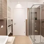 Lucchetta - Tre E Con Parcheggio Interno Vendégház 4*