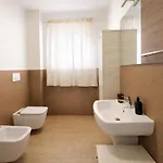 Lucchetta - Tre E Con Parcheggio Interno